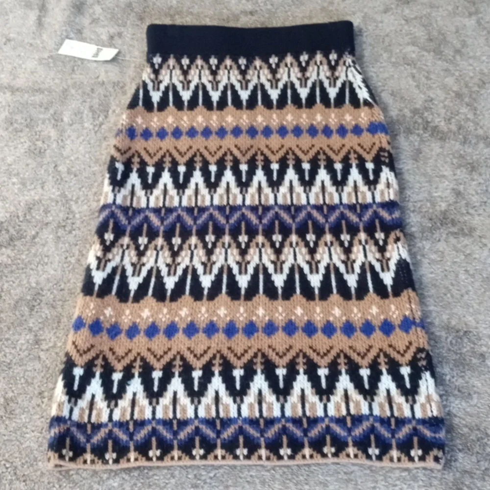 Anthropologie NWT Saoirse sweater skirt - Picture 11 of 11